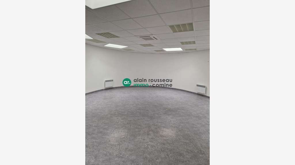 Vente bureaux 130m² R+1 à Cholet
