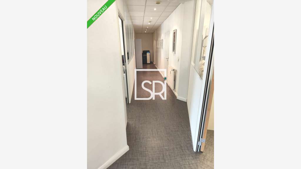 Bureaux 220m² RDC à vendre à Clermont Ferrand