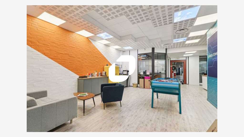 Vente Bureaux 708m² Colombes