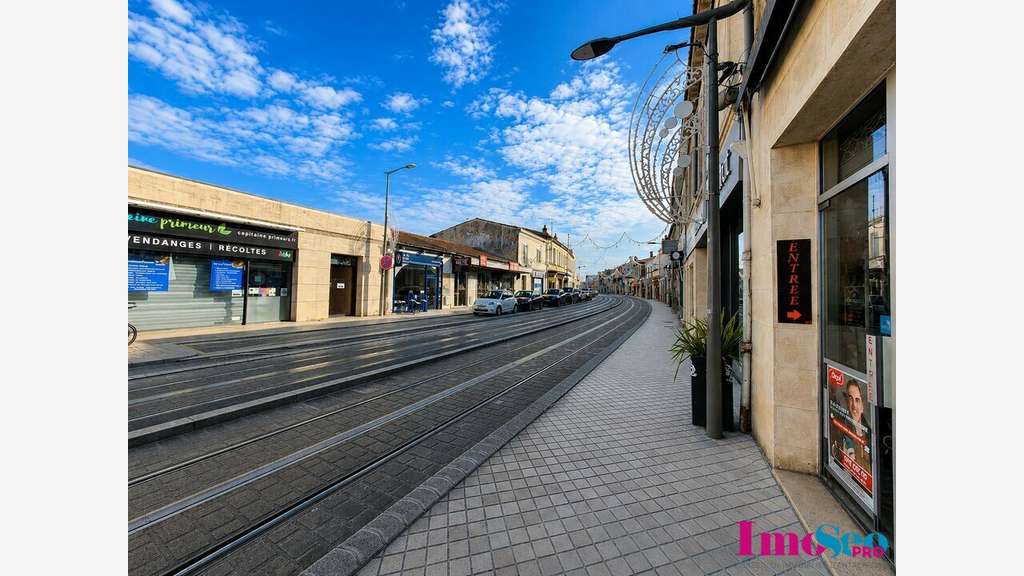 AV bureaux commerciaux 406m² au Bouscat Libération
