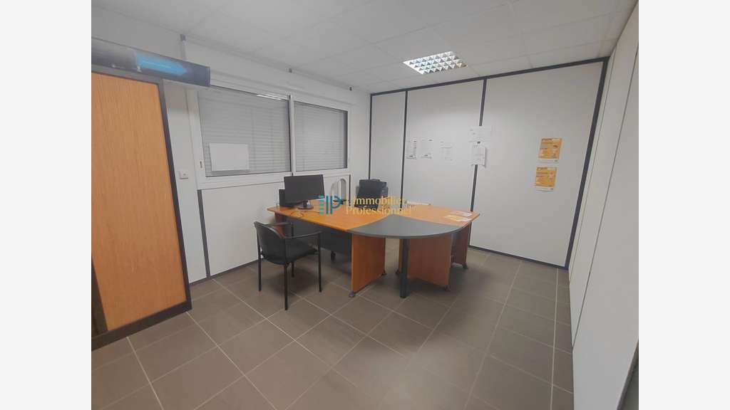 Vente bureau de 290m² en ZAC de Concarneau