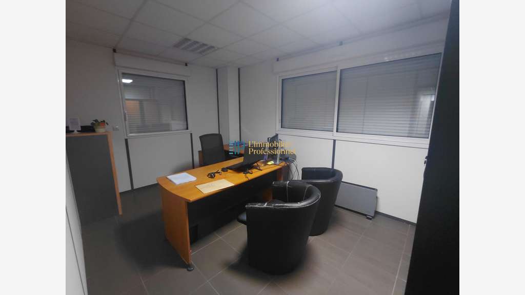 Vente bureau de 290m² en ZAC de Concarneau