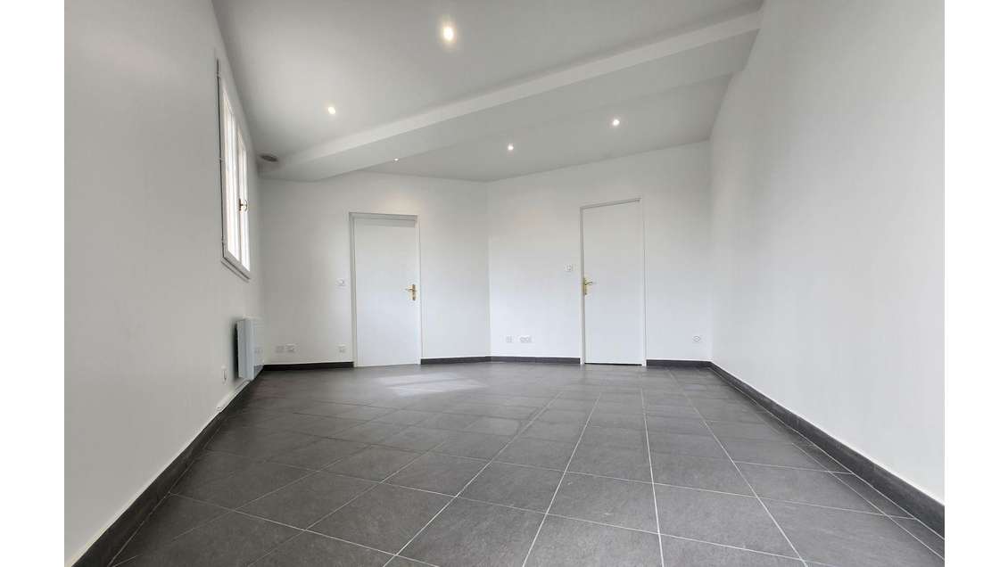 Vente local commercial 85m² quartier de Fin d’Oise