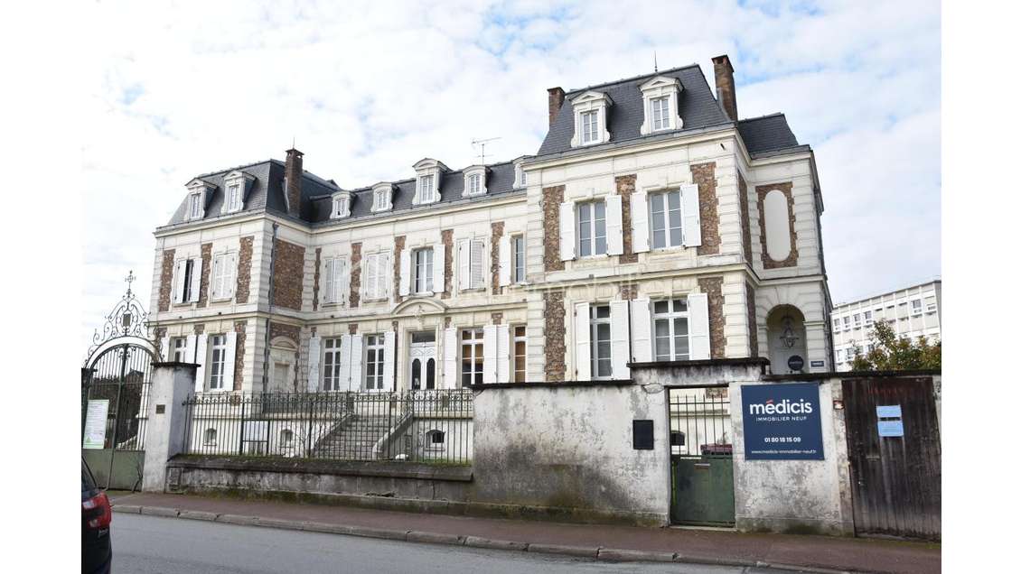 ESPACE BUREAUX - CORBEIL ESSONNES