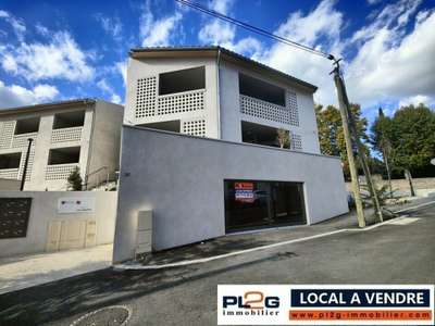 Local commercial 167m² à vendre proche Ventabren