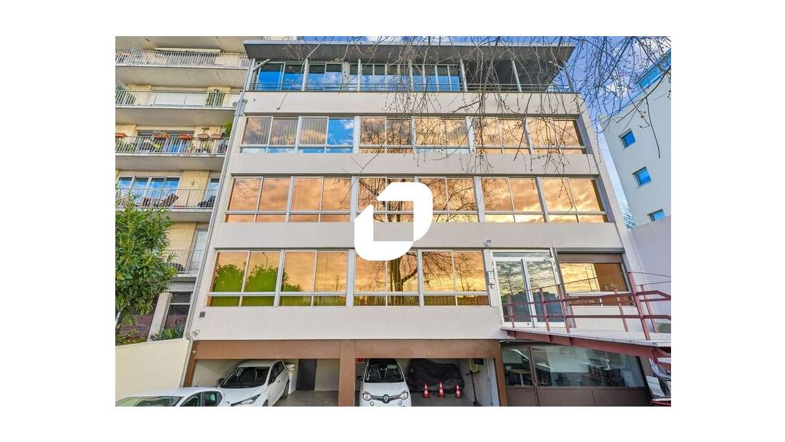 Vente Bureaux 367m² Courbevoie