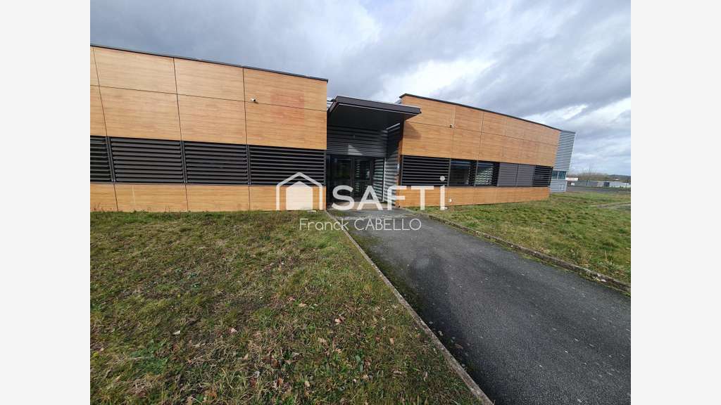AV bâtiments à usage de bureaux à Creuzier-le-Neuf