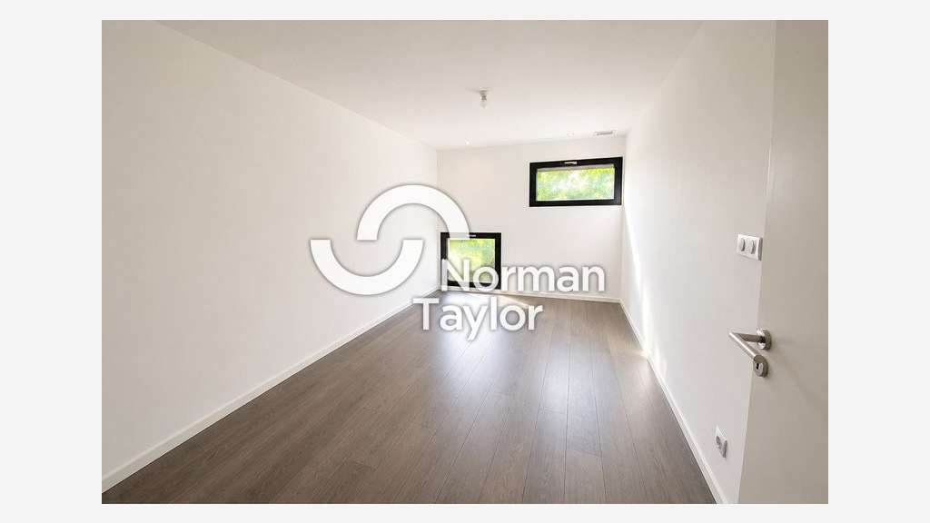 Vente bureaux 171m² PMR à Montpellier Parc 2000