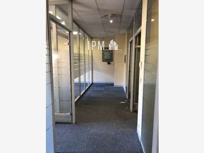 Bureaux à vendre de 81m² à Aubagne 13400