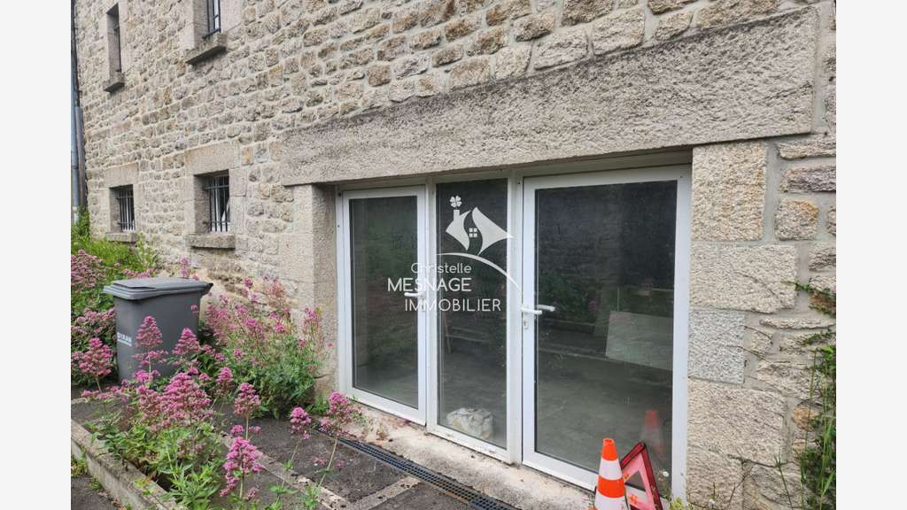 Vente bureaux 140m² RDJ à Dinan centre