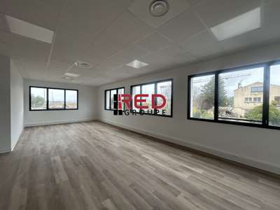 Vente Bureaux à Éguilles