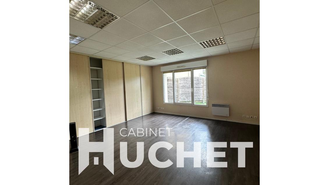 Vente bureaux de 220m² au Nord de Caen à Épron
