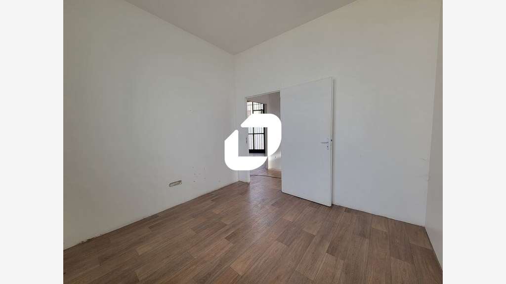 Vente Bureaux 140m² Evry courcouronnes