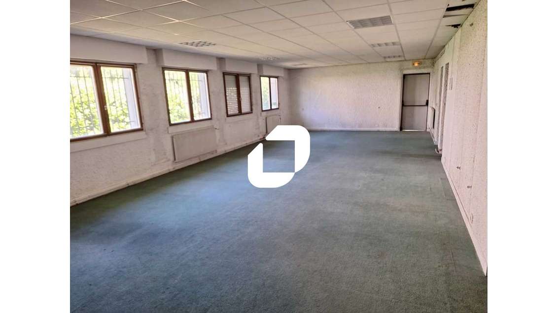 Vente Bureaux 334m² Floirac
