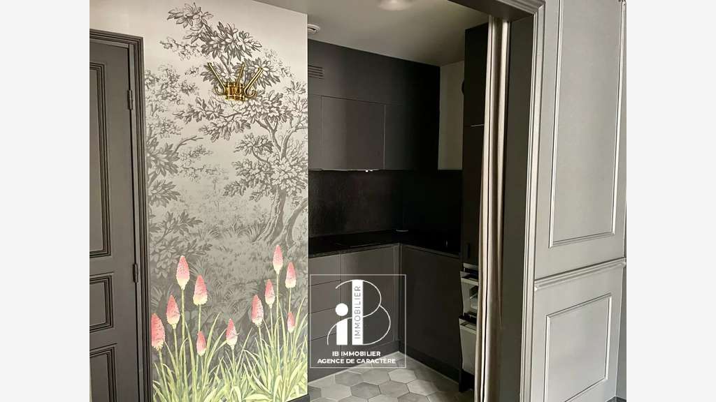 Bureau loué à vendre 27.32m² à Fontainebleau