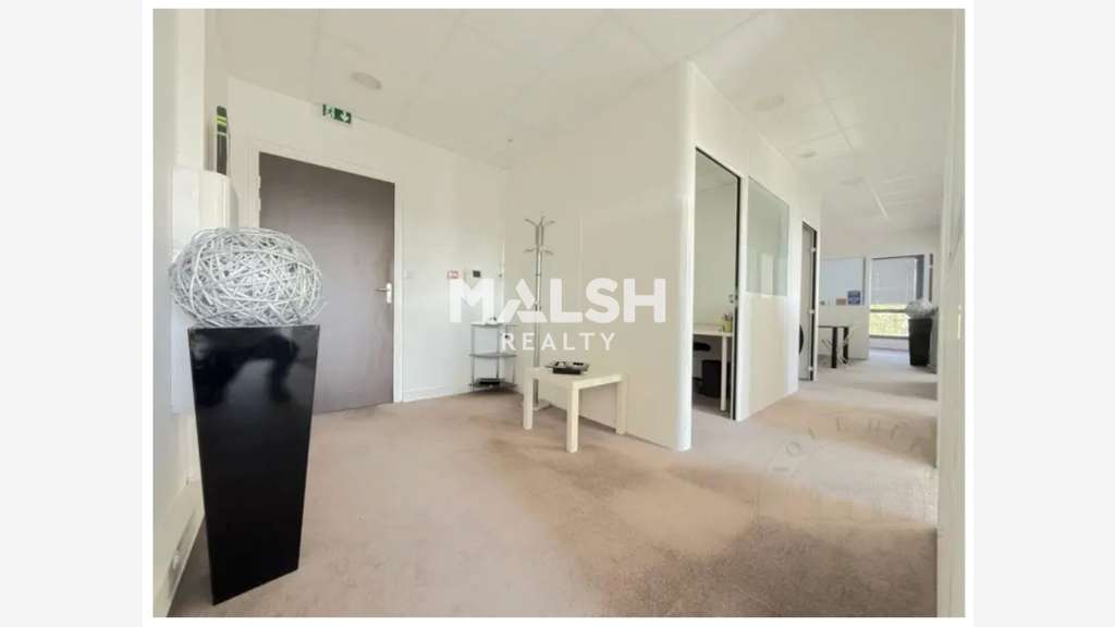 À vendre bureaux 68m² à Francheville