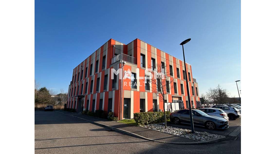 À vendre bureaux 68m² à Francheville