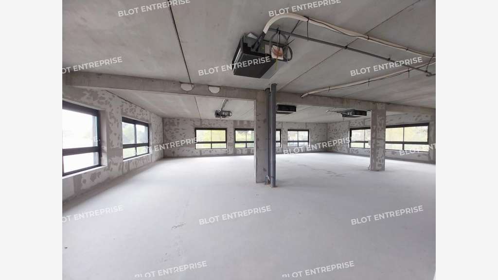 Vente plateau de bureaux 296m² PMR à Guérande