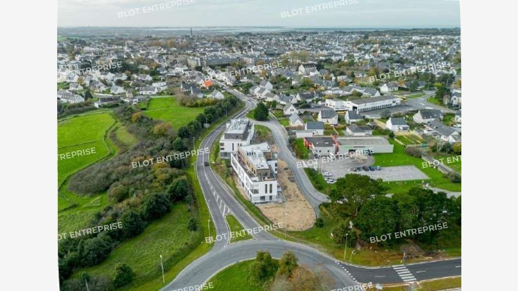À vendre bureaux 250m² R+3 à l'Est de Guérande