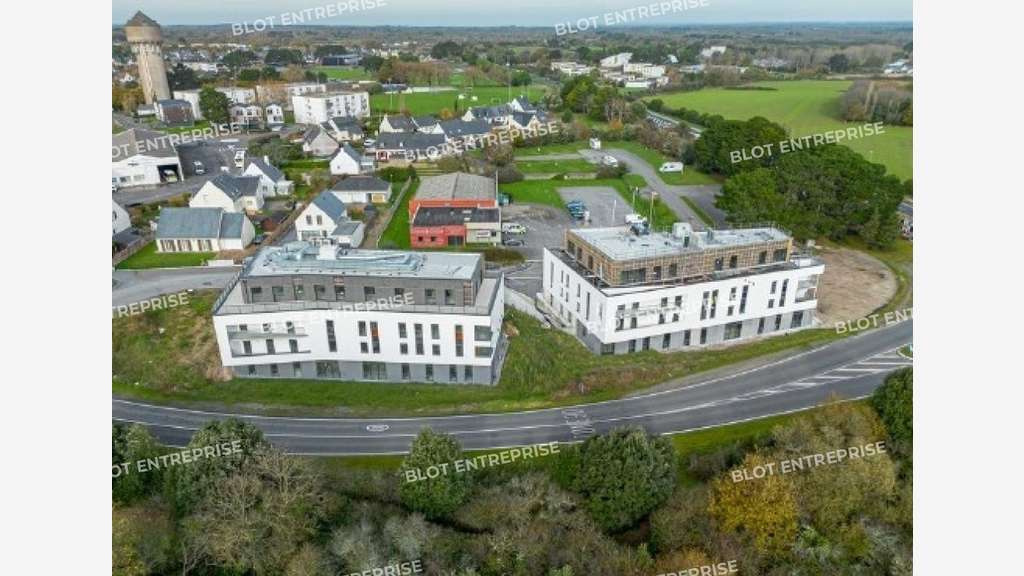 À vendre bureaux 250m² R+3 à l'Est de Guérande
