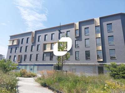Vente Bureaux 181m² Guyancourt