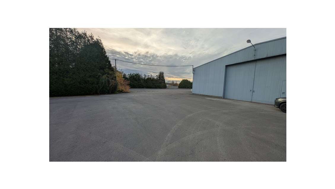Vente bâtiment industriel de 894m² à Isbergues