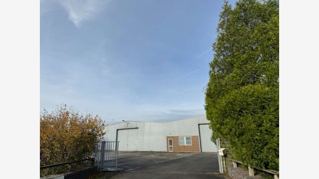 Vente bâtiment industriel de 894m² à Isbergues
