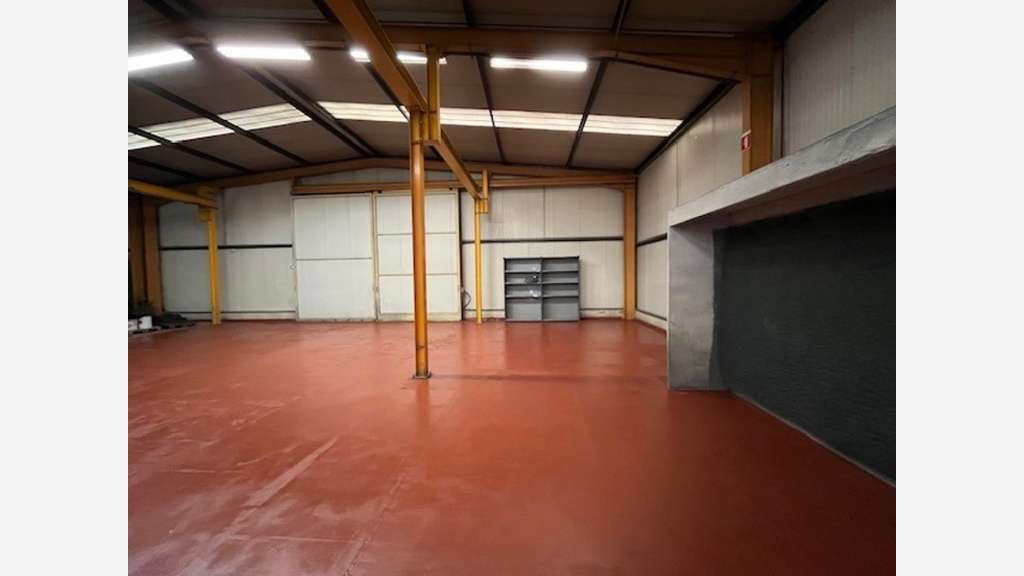 Vente bâtiment industriel de 894m² à Isbergues