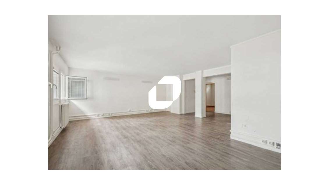 Vente Bureaux 83m² Issy les moulineaux