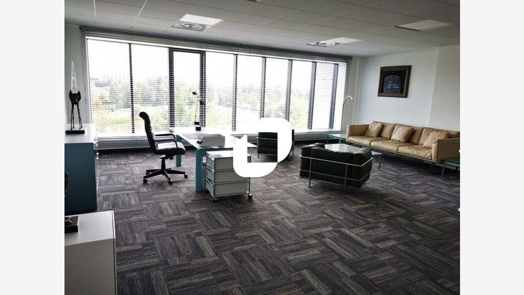 Vente Bureaux 30m² Jossigny
