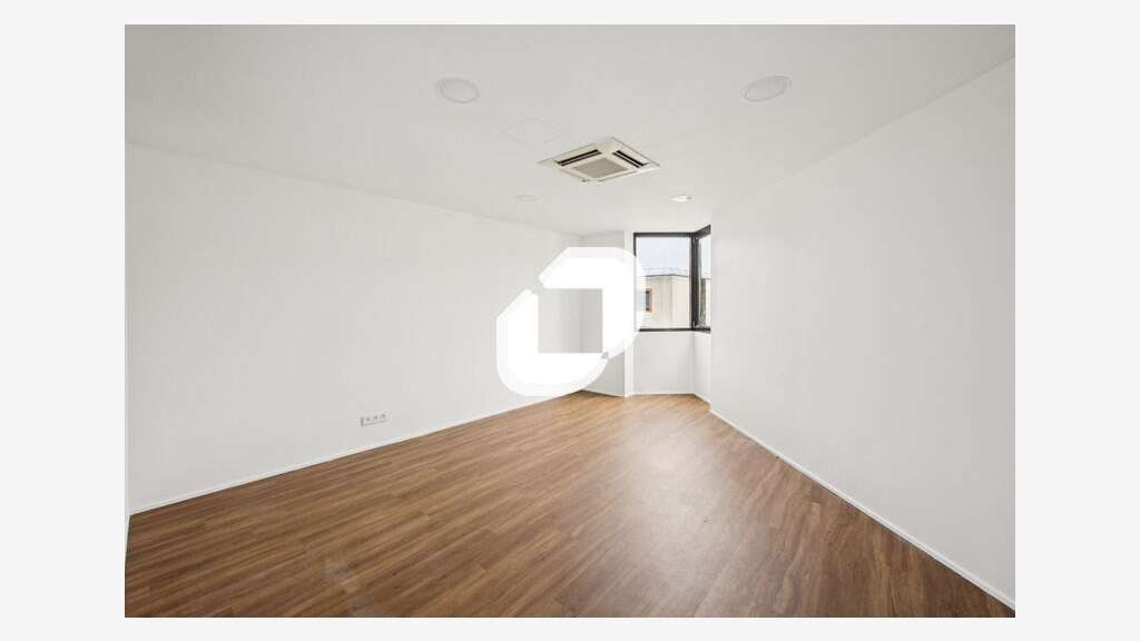 Vente Bureaux 390m² Jouy en josas