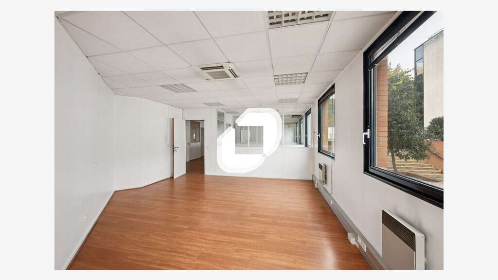 Vente Bureaux 390m² Jouy en josas