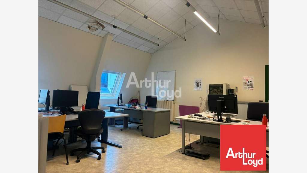 Bureaux 135m² à vendre à La Roche-sur-Yon centre