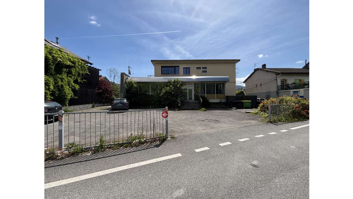 Bureaux à vendre 150m² La Tronche proche CHU 