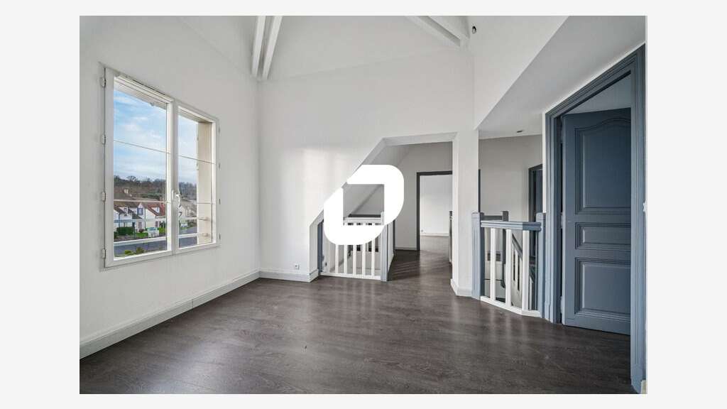 Vente Bureaux 178m² La ville du bois
