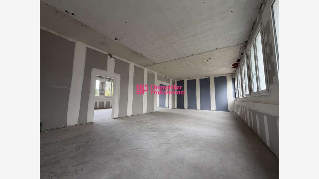 Vente bureaux de 116m² empl stratégique à Lanester