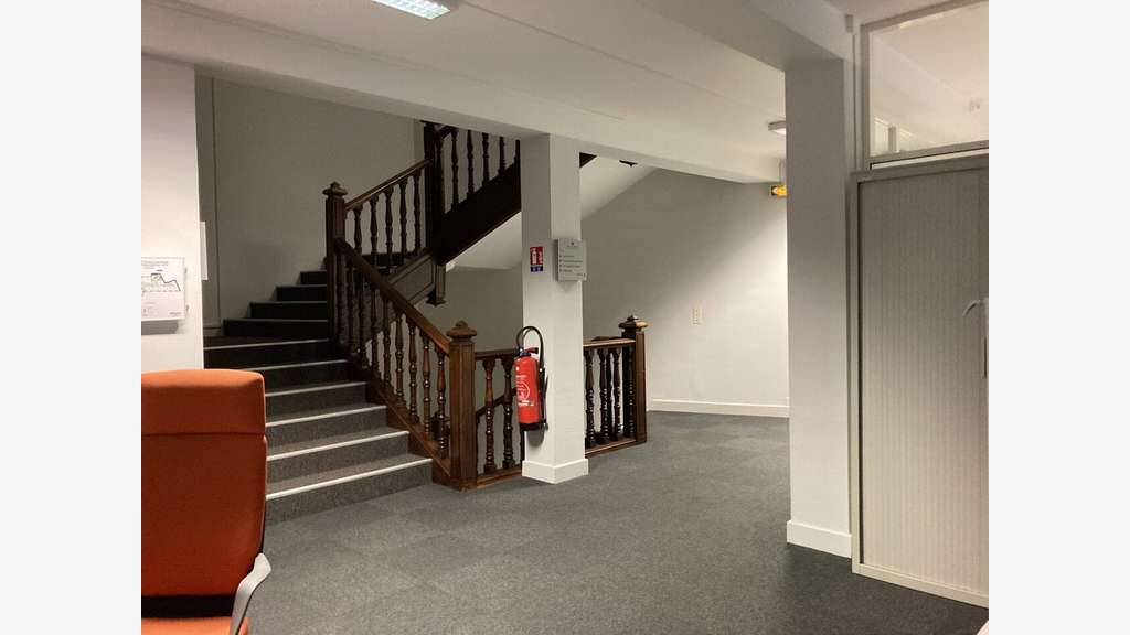 À vendre – Bureaux de 1 538 m² à Lavaur – Tarn (81