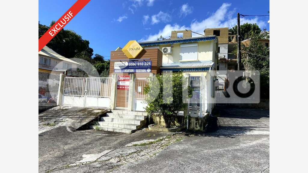 A vendre bureaux 120m² Le Gosier Bas du Fort