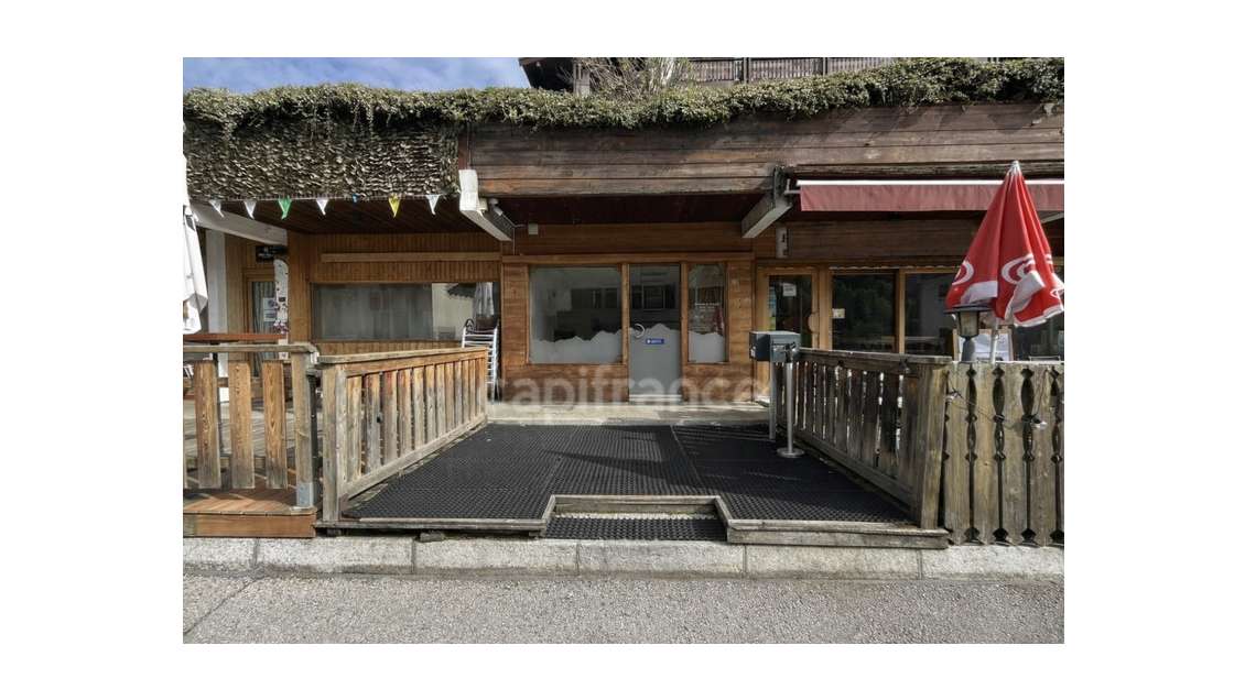 A vendre local professionnel 46m² Le Grand-Bornand