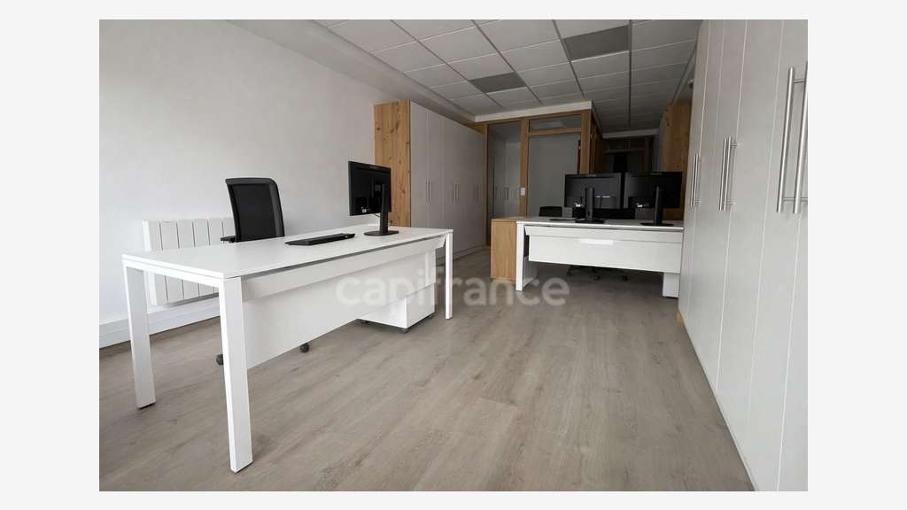A vendre local professionnel 46m² Le Grand-Bornand