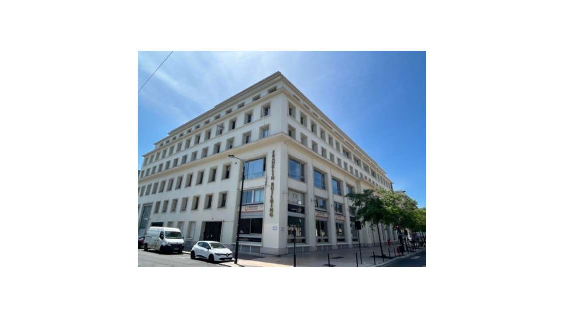 À vendre bureaux de 229 à 1 368m² au Havre