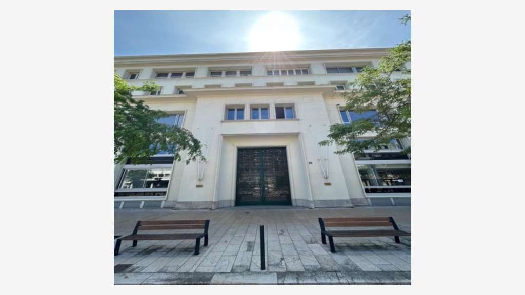 À vendre bureaux de 229 à 1 368m² au Havre