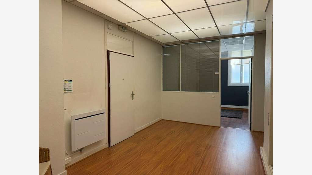 Bureaux 59m² à vendre au Havre centre-ville (76)