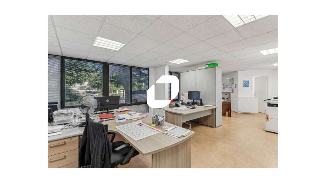 Vente Bureaux 80m² Le kremlin bicetre