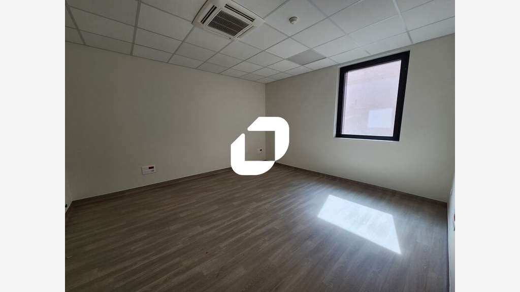 Vente Bureaux 79m² Le port marly