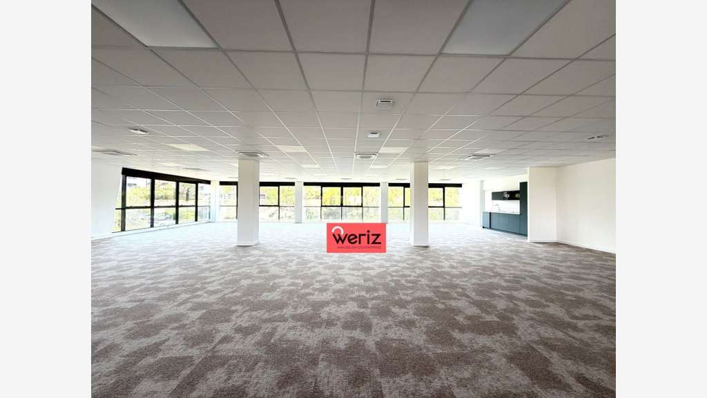 Bureaux entièrement rénovés à vendre La Duranne Ai