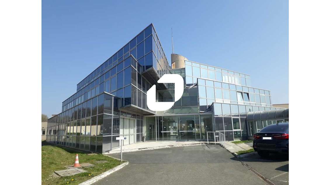 Vente Bureaux 391m² Les essarts le roi