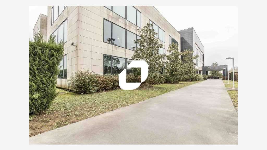 Vente Bureaux 211m² Lieusaint