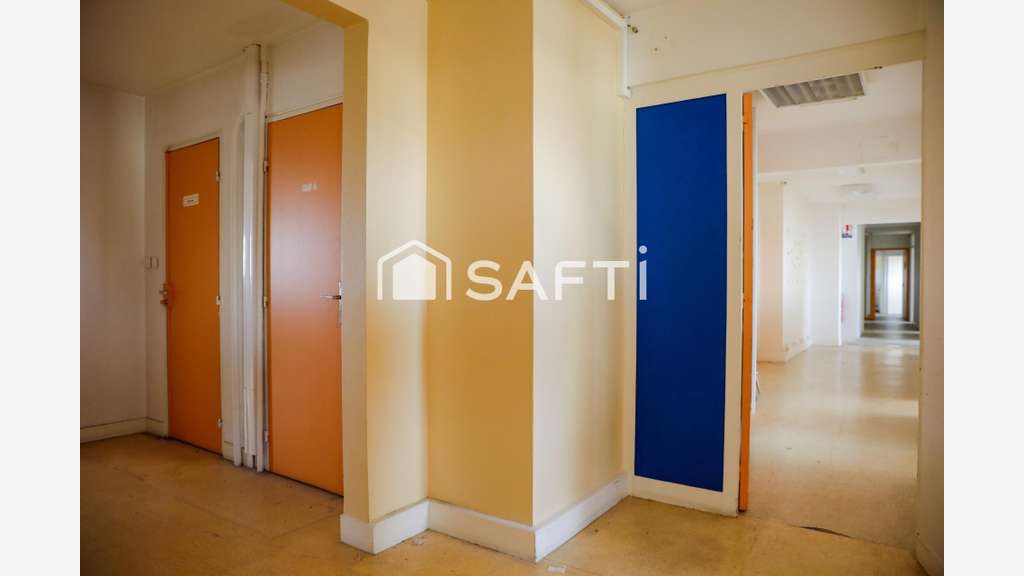 Cède plateau bureaux 343m² bon standing à Limoges