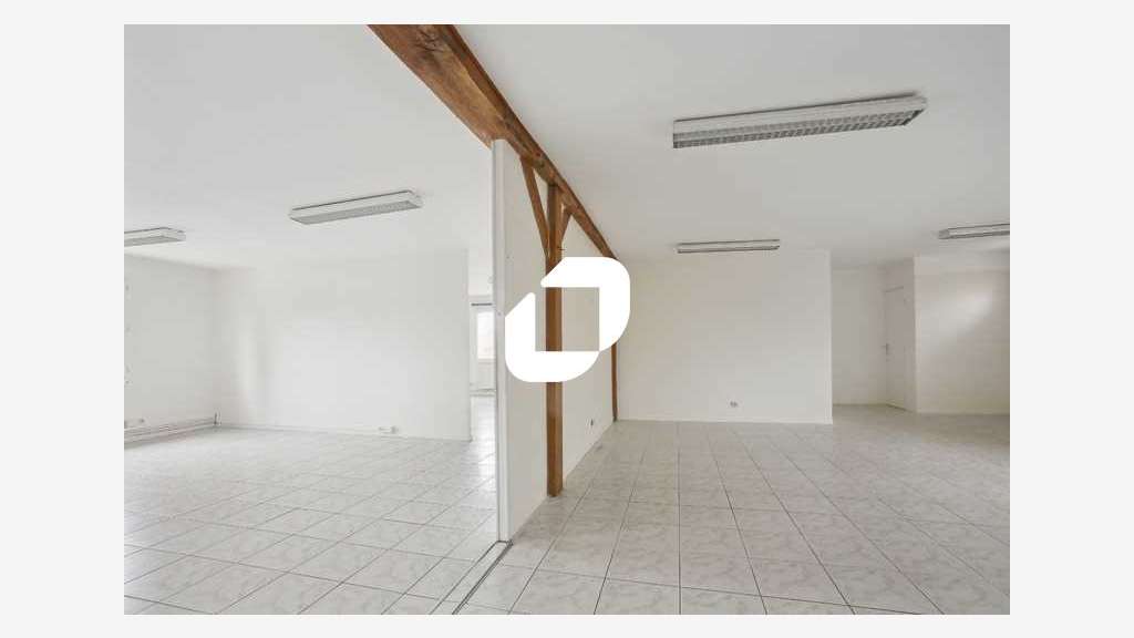 Vente Bureaux 184m² Limours